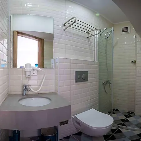 Okda Szálloda 4*
