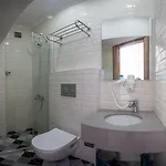 Okda Hotel